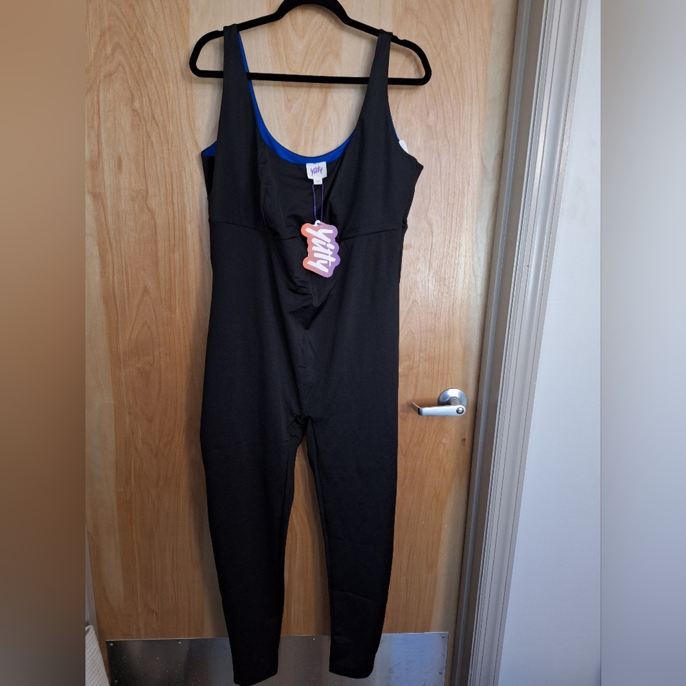 YITTY 4x black Catsuit